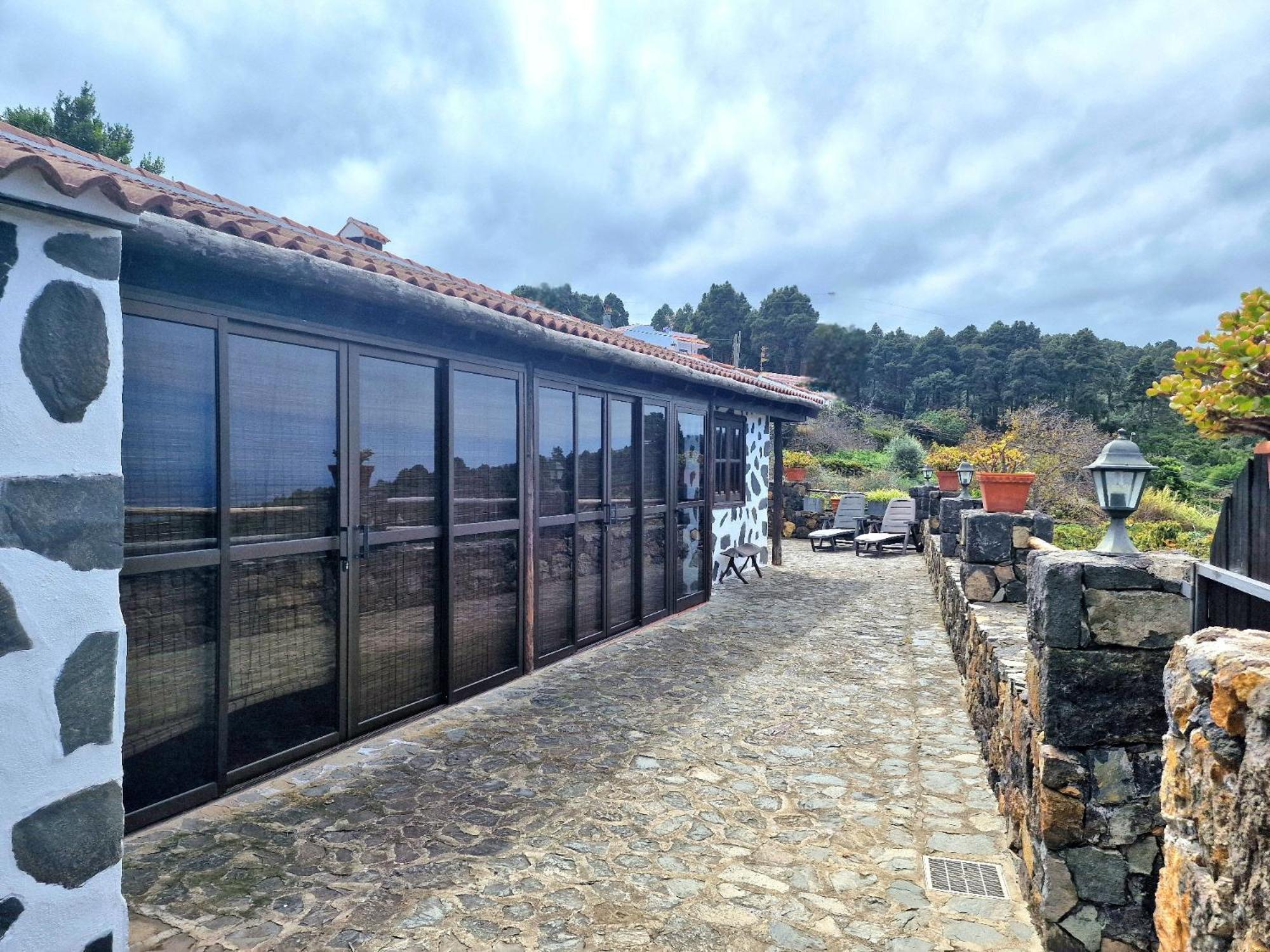 Casa Canaria Drago In Icod De Vinos By Hrtenerife Net * Icod De Los Vinos