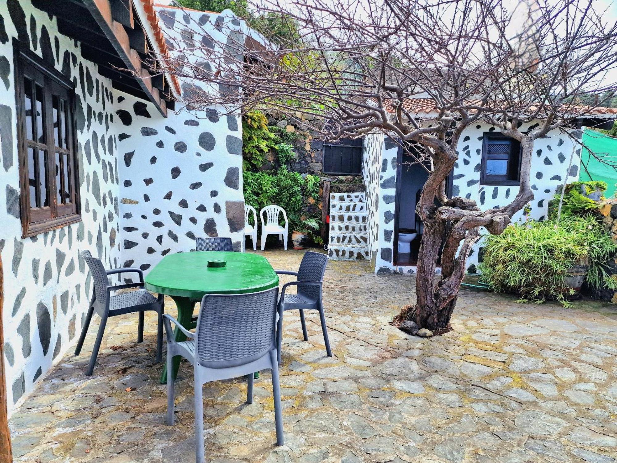 Casa Canaria Drago In Icod De Vinos By Hrtenerife Net Сasa de vacaciones *